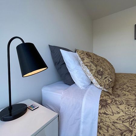 Luxury 2 Bedroom Townhouse Opposite Merivale Mall Christchurch Dış mekan fotoğraf