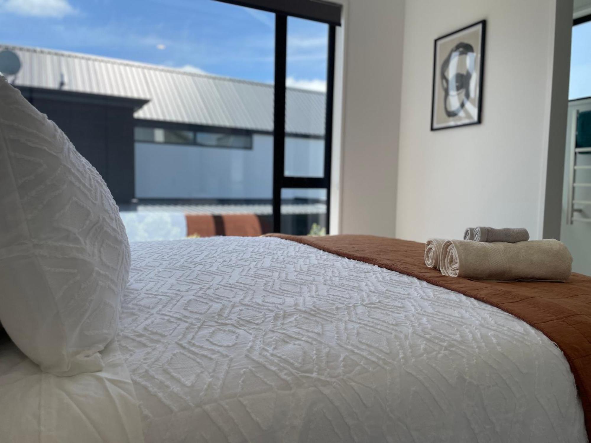 Luxury 2 Bedroom Townhouse Opposite Merivale Mall Christchurch Dış mekan fotoğraf