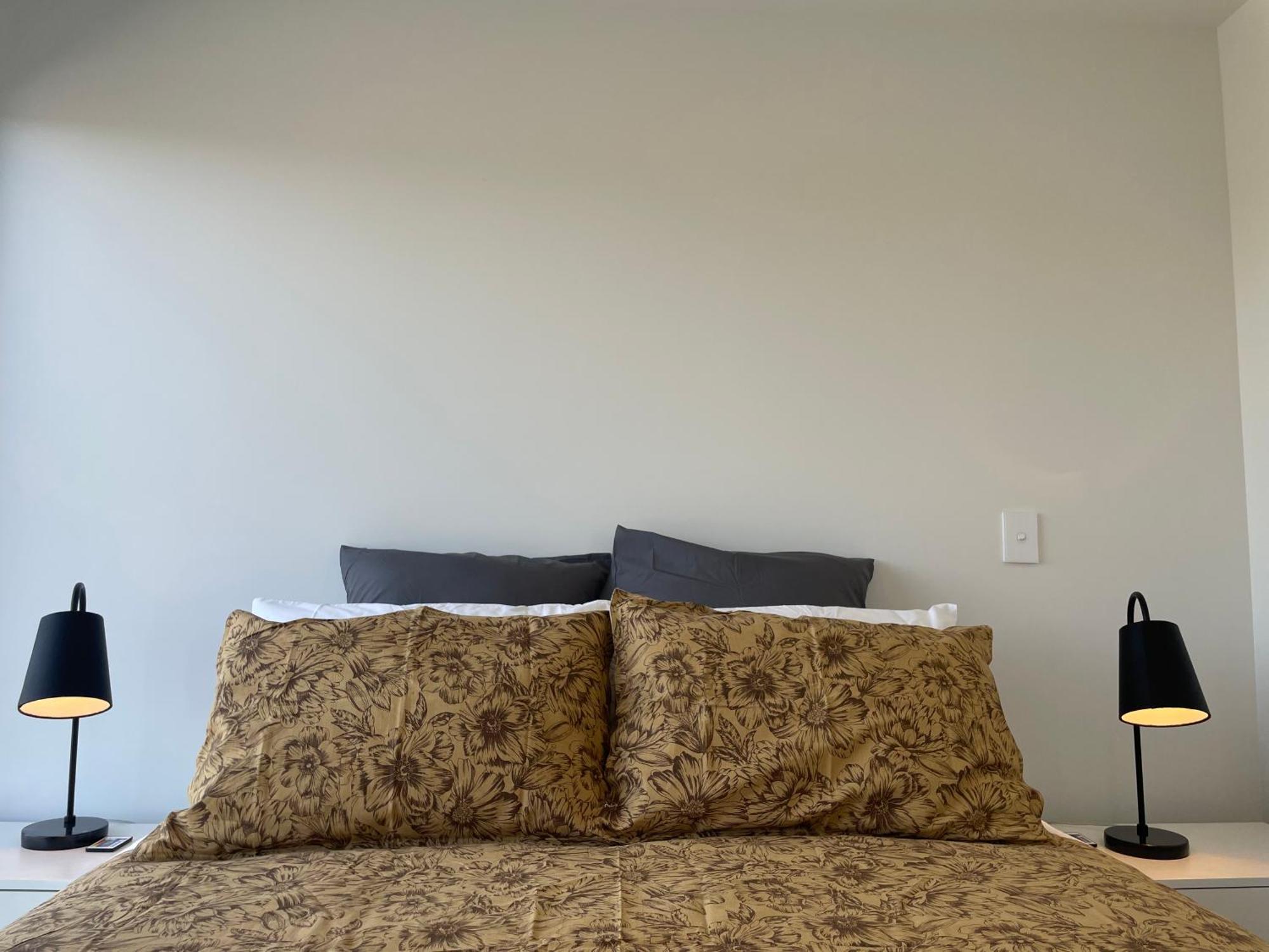 Luxury 2 Bedroom Townhouse Opposite Merivale Mall Christchurch Dış mekan fotoğraf