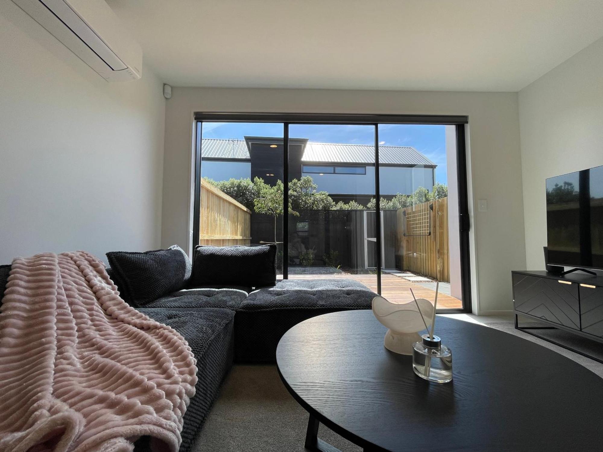 Luxury 2 Bedroom Townhouse Opposite Merivale Mall Christchurch Dış mekan fotoğraf
