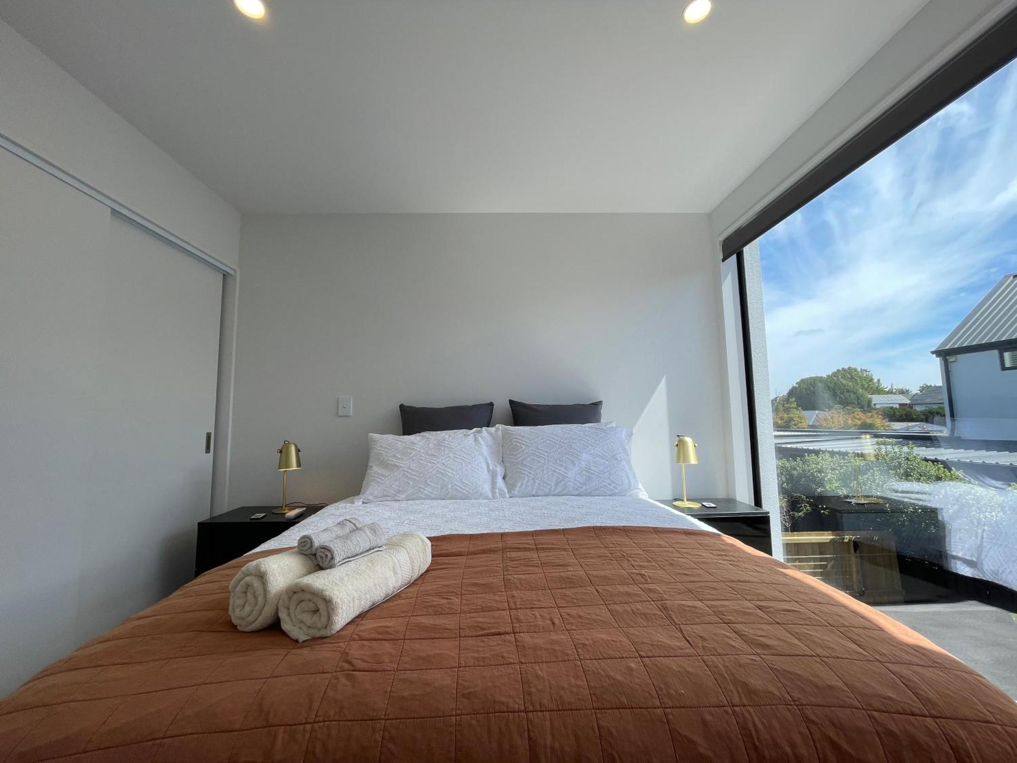 Luxury 2 Bedroom Townhouse Opposite Merivale Mall Christchurch Dış mekan fotoğraf