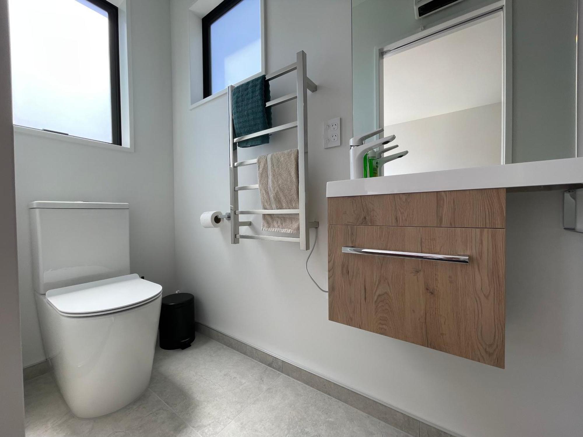 Luxury 2 Bedroom Townhouse Opposite Merivale Mall Christchurch Dış mekan fotoğraf